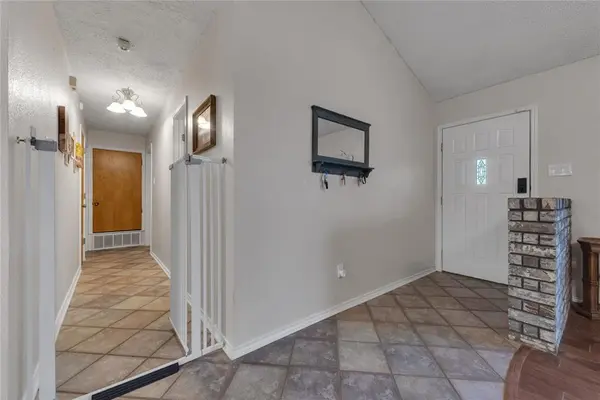 2321 County Road 2360, Decatur, TX 76234