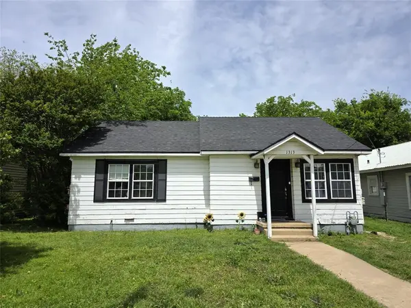 1313 Avenue J, Brownwood, TX 76801