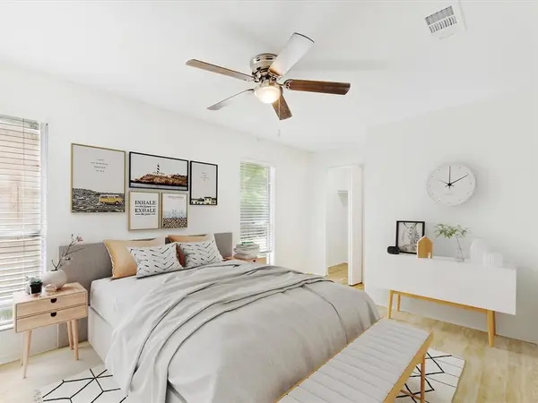 6702 Umphress Road, Dallas, TX 75217