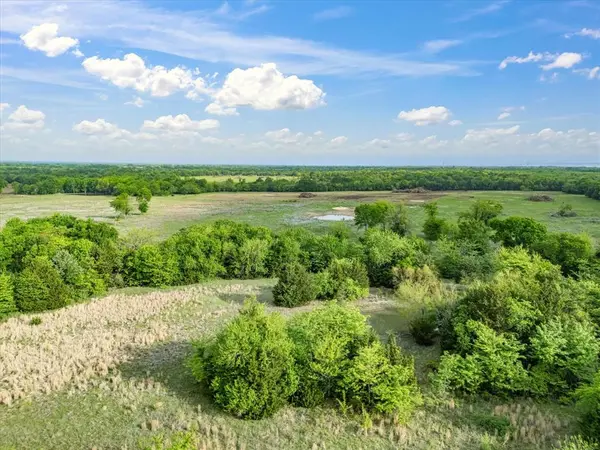 4788 Fm 513 S, Lone Oak, TX 75453