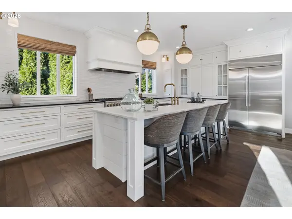 2545 NW 12TH CIR, Camas, WA 98607