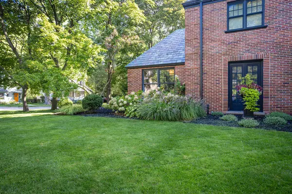 500 Rosewood AVE SE, East Grand Rapids, MI 49506