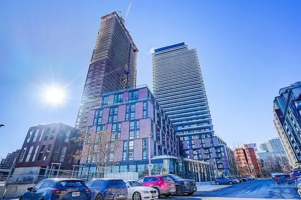 35 Parliament ST #227, Toronto C08, ON M5A 0Z5