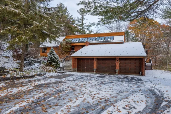 5 Sumac RD, Clarington, ON L0B 1B0