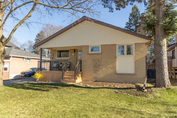 87 Richardson DR, Aurora, ON L4G 1Z4