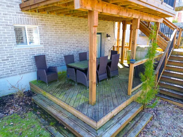 68 Silver TRL S, Barrie, ON L4N 3P2