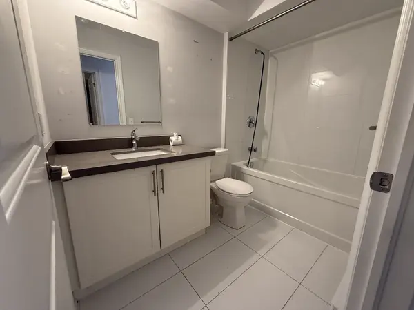 179 Patterson RD #LOWER UNIT, Barrie, ON L4N 4R7