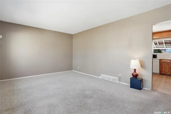 317 Y AVENUE N, Saskatoon, SK S7L 3K8