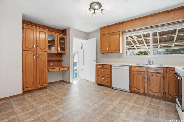 317 Y AVENUE N, Saskatoon, SK S7L 3K8