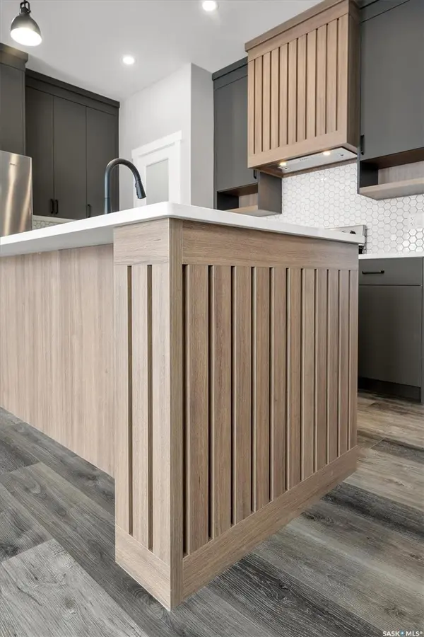 427 Yuel CRESCENT, Saskatoon, SK S7W 1N5