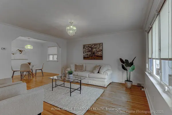 27 John Best AVE, Toronto W04, ON M9N 1C4