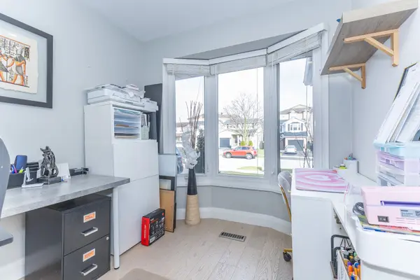 3512 Toffee ST E, Burlington, ON L7M 3G3