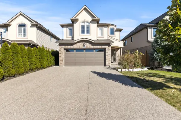 6058 Ernest CRES, Niagara Falls, ON L2H 0H9