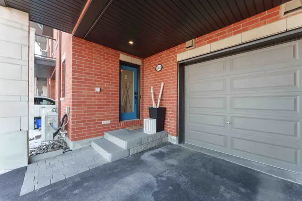 502 Labrador CRES, Leitrim, ON K1T 0R4