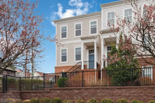 7 Maple Ave #6, Morristown Town, NJ 07960