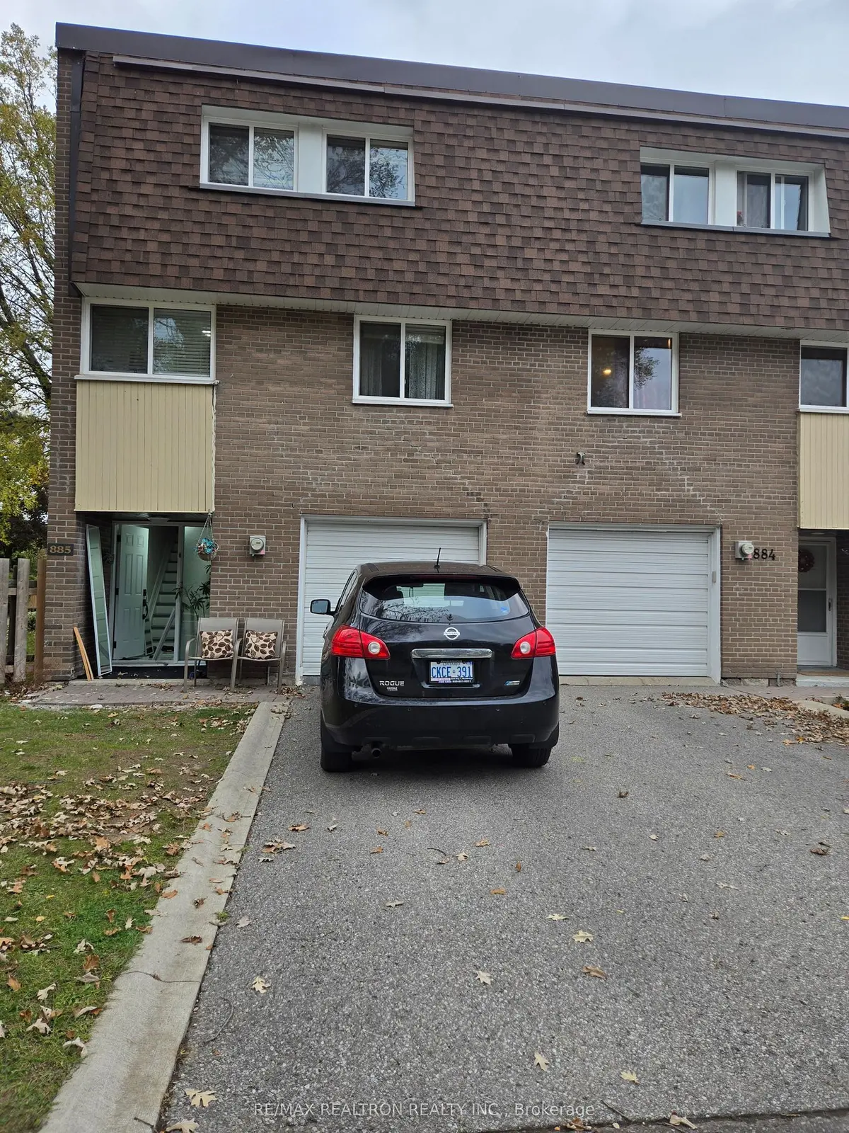 36 Tandridge CRES #885, Toronto W10, ON M9W 2P2