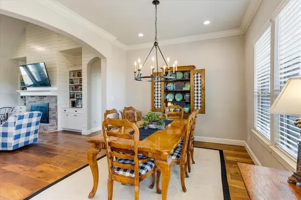 137 Blackthorn Drive, Van Alstyne, TX 75495