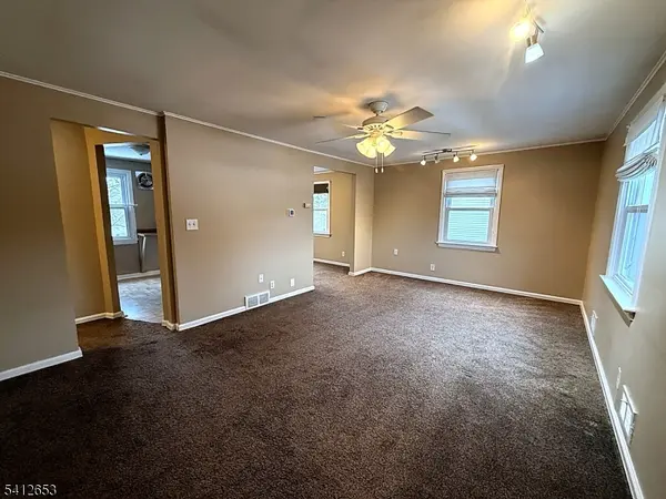 73 Horton Ave #2, Hawthorne Boro, NJ 07506