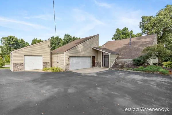 190 N Patterson RD, Thornapple Twp, MI 49348