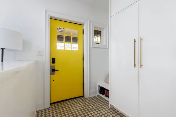 20 Fenwick AVE, Toronto E01, ON M4K 3H3