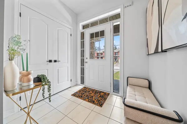 23 Greenwood DR, Essa, ON L3W 0N5