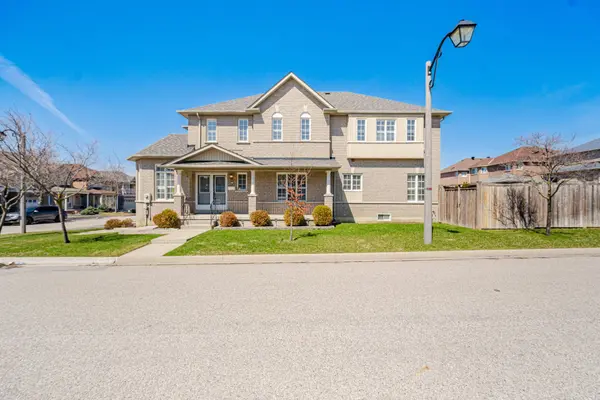 8 Westchester CRES, Markham, ON L6C 2X3
