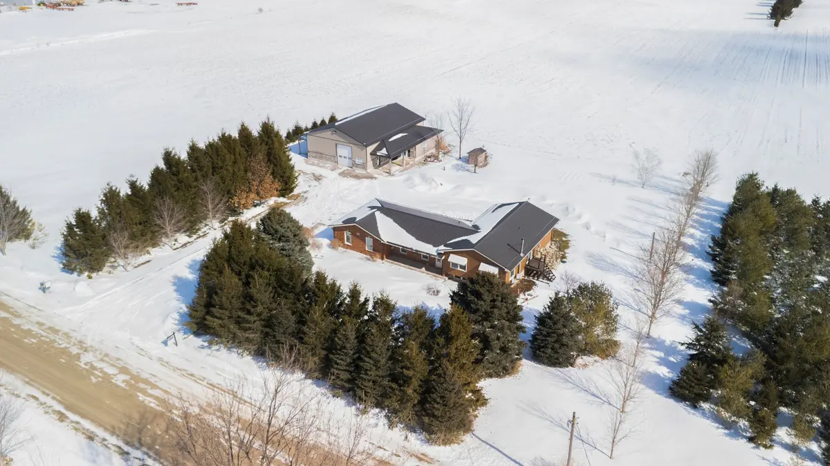 35176 Coursey Line, Lucan Biddulph, ON N0M 2J0