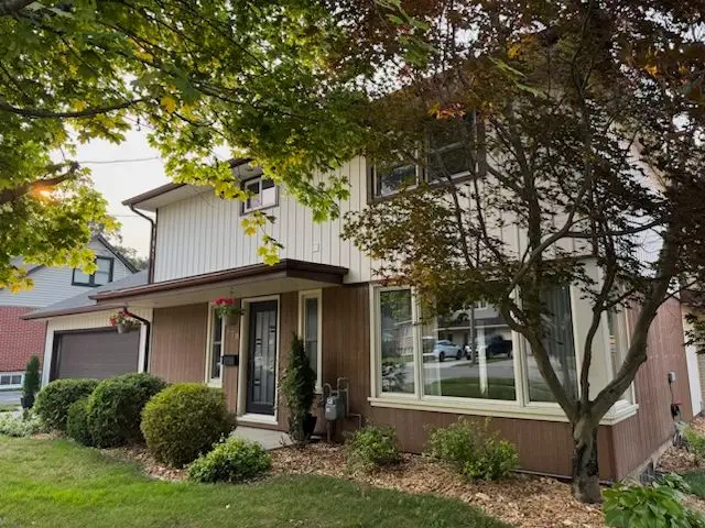 570 7th ST W, Owen Sound, ON N4K 3L6