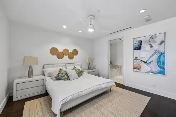 2408 Victory Park Lane #832, Dallas, TX 75219