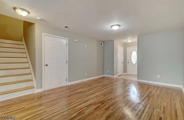 12 Edwin St, Carteret Boro, NJ 07008