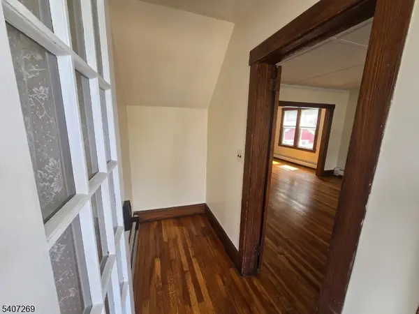 36 Glenwild Ave #1, Bloomingdale Boro, NJ 07403