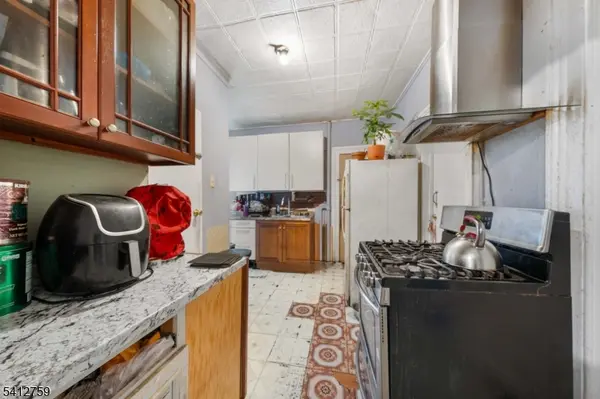 610 Main St, Paterson City, NJ 07503