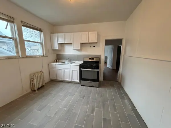 205 Chancellor Ave #2, Newark City, NJ 07112