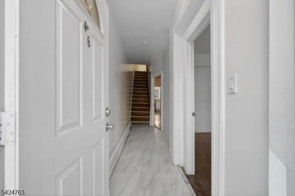 46 Myrtle Ave, Newark City, NJ 07107