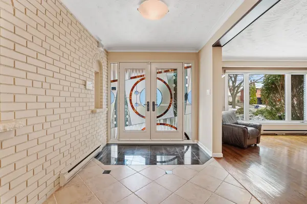 25 Sawley DR, Toronto C15, ON M2K 2J3