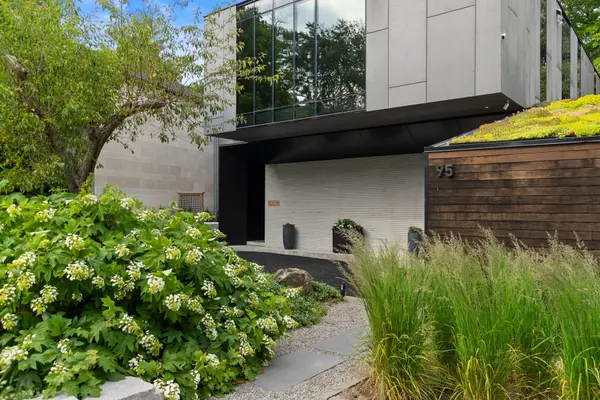 95 Riverview DR, Toronto C04, ON M4N 3C6