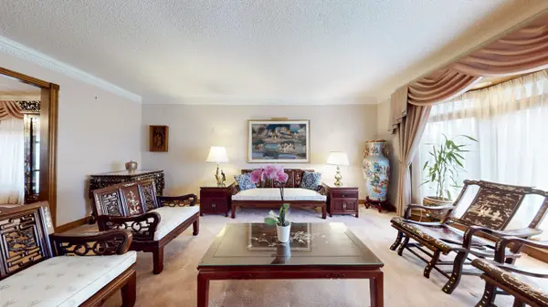 1127 OSHAWA BLVD N, Oshawa, ON L1G 5W2