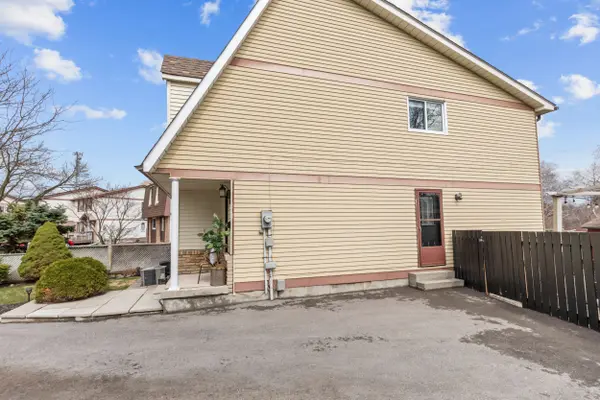 1261 Ludlow CT, Oshawa, ON L1G 7K5