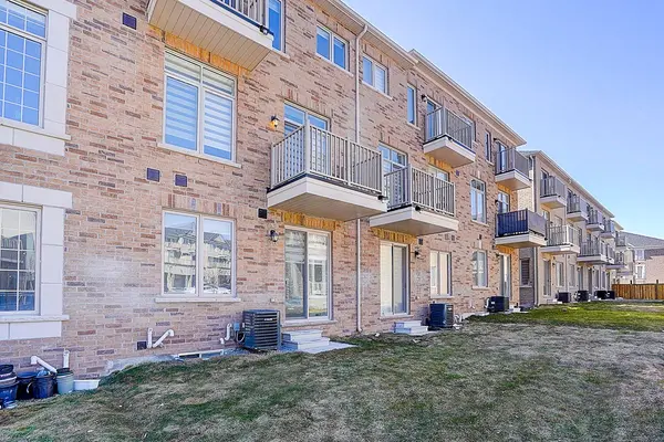 34 Phillipsen WAY, Markham, ON L3S 0E9