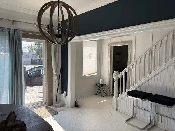 253 Dunlop ST E, Barrie, ON L4M 1B6