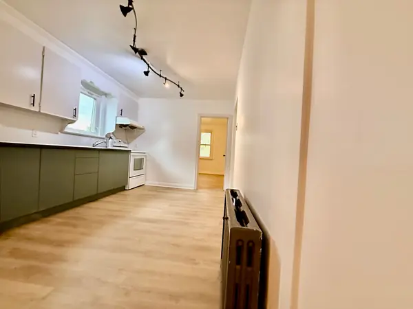 314 Browns Line N/A #Upper, Toronto W06, ON M8W 3W2