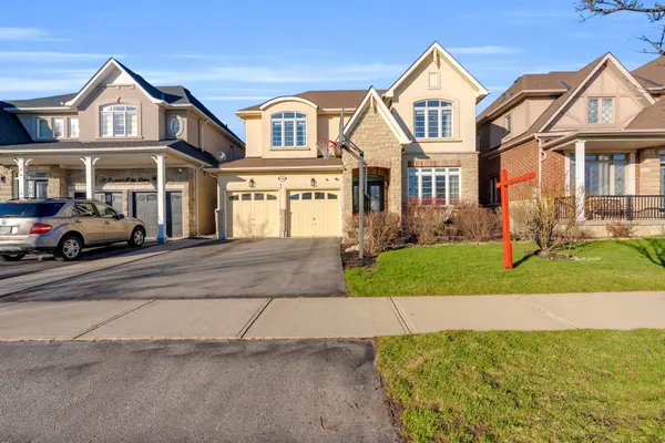 40 Imperial Lakes DR, Brampton, ON L6P 2V3