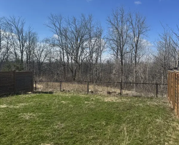 17 Larry CRES, Haldimand, ON N3W 0B2