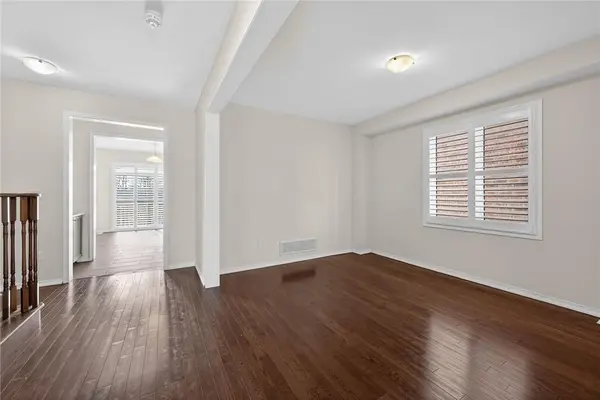 17 Larry CRES, Haldimand, ON N3W 0B2