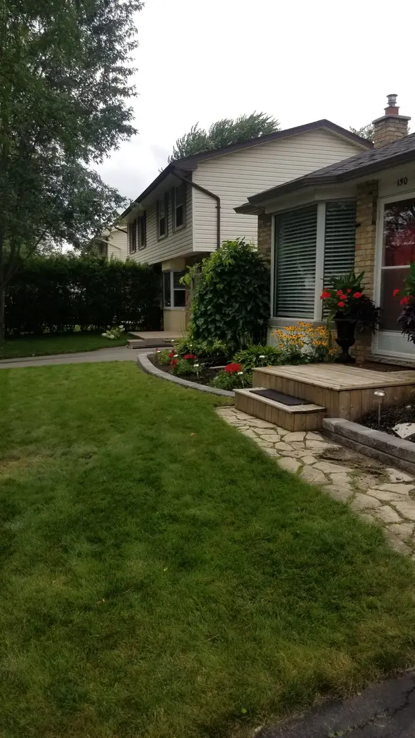 150 Banbury RD, London South, ON N5Z 4G4