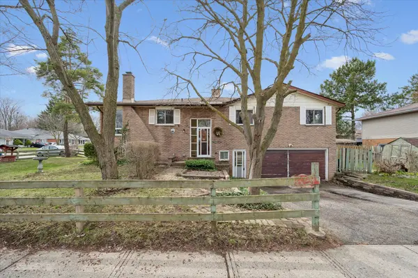 3 Inadale CT, Kitchener, ON N2M 2Z7