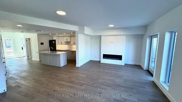 2082 Lumen DR #B118, London South, ON N6K 0L3