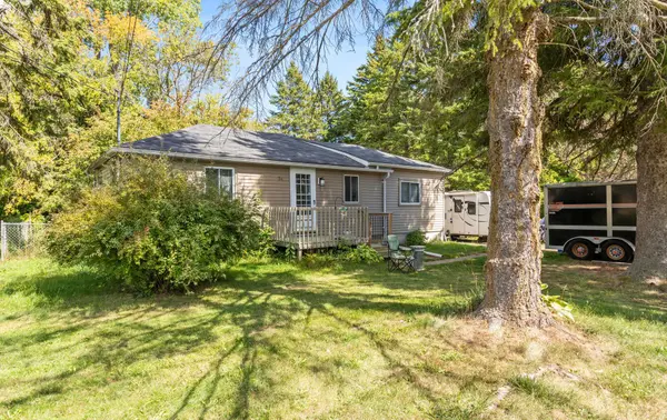 34 Fawcette AVE, Prince Edward County, ON K0K 2T0