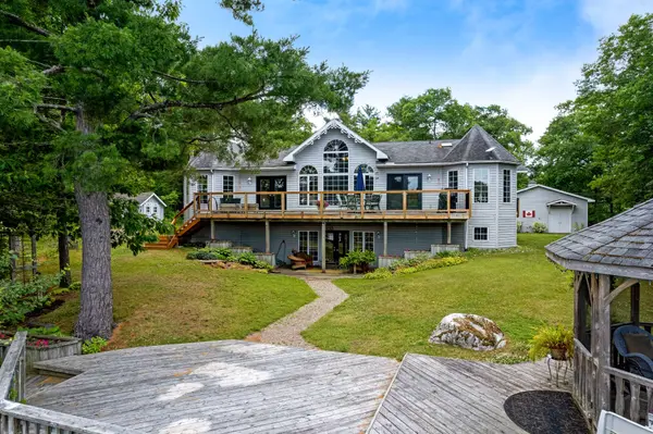 1718 Blue Heron RDG, Frontenac, ON K0H 1B0