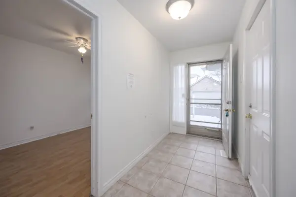 1241 Beaverbrook AVE #10, London North, ON N6H 5P1